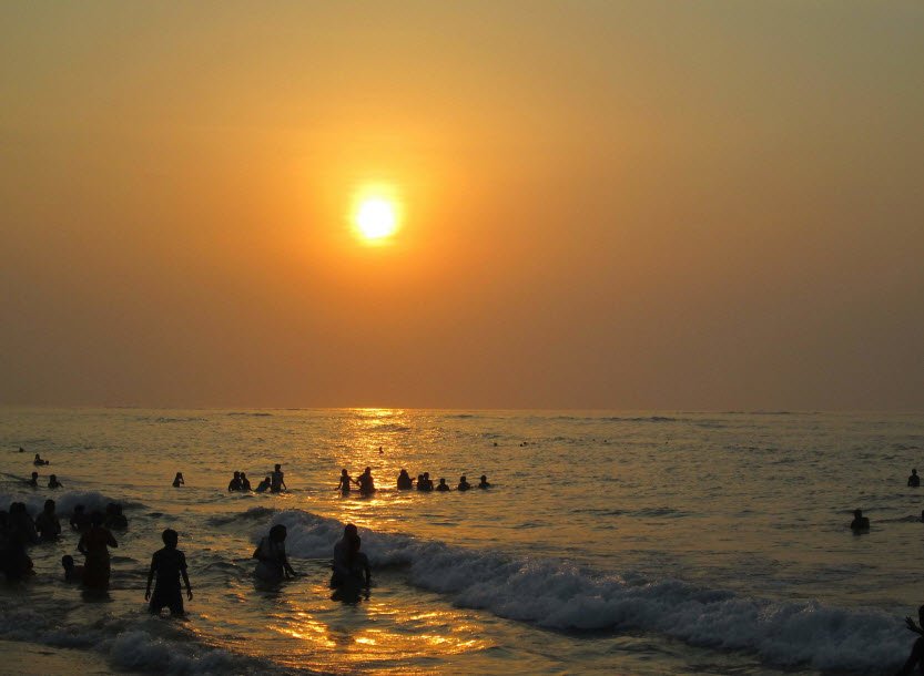 Oloy Beach, El Salvador, Philippines